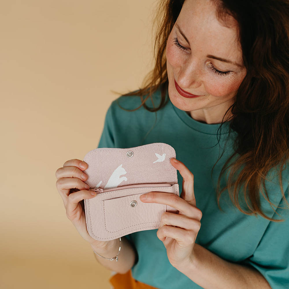 Keecie_CatChasesmall_Powderpink2