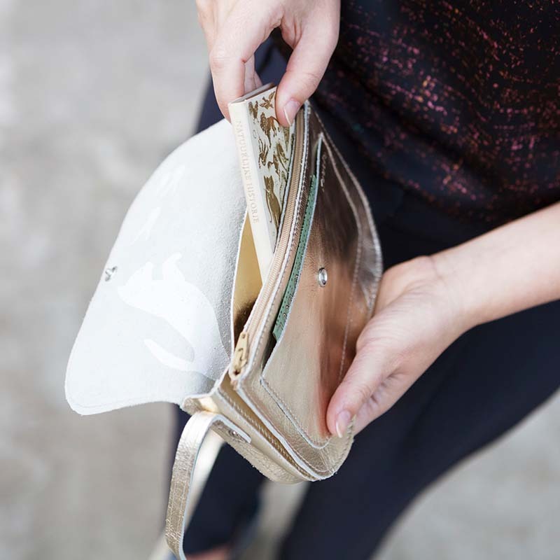 Keecie-cat-bag-gold-sfeer